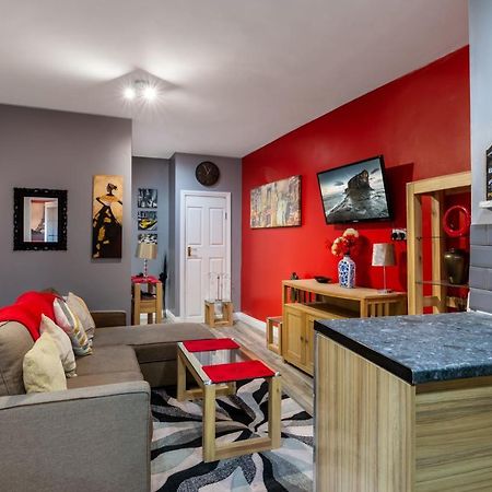 Stockton Town Centre Spacious Apartment Free Parking And Wifi 외부 사진